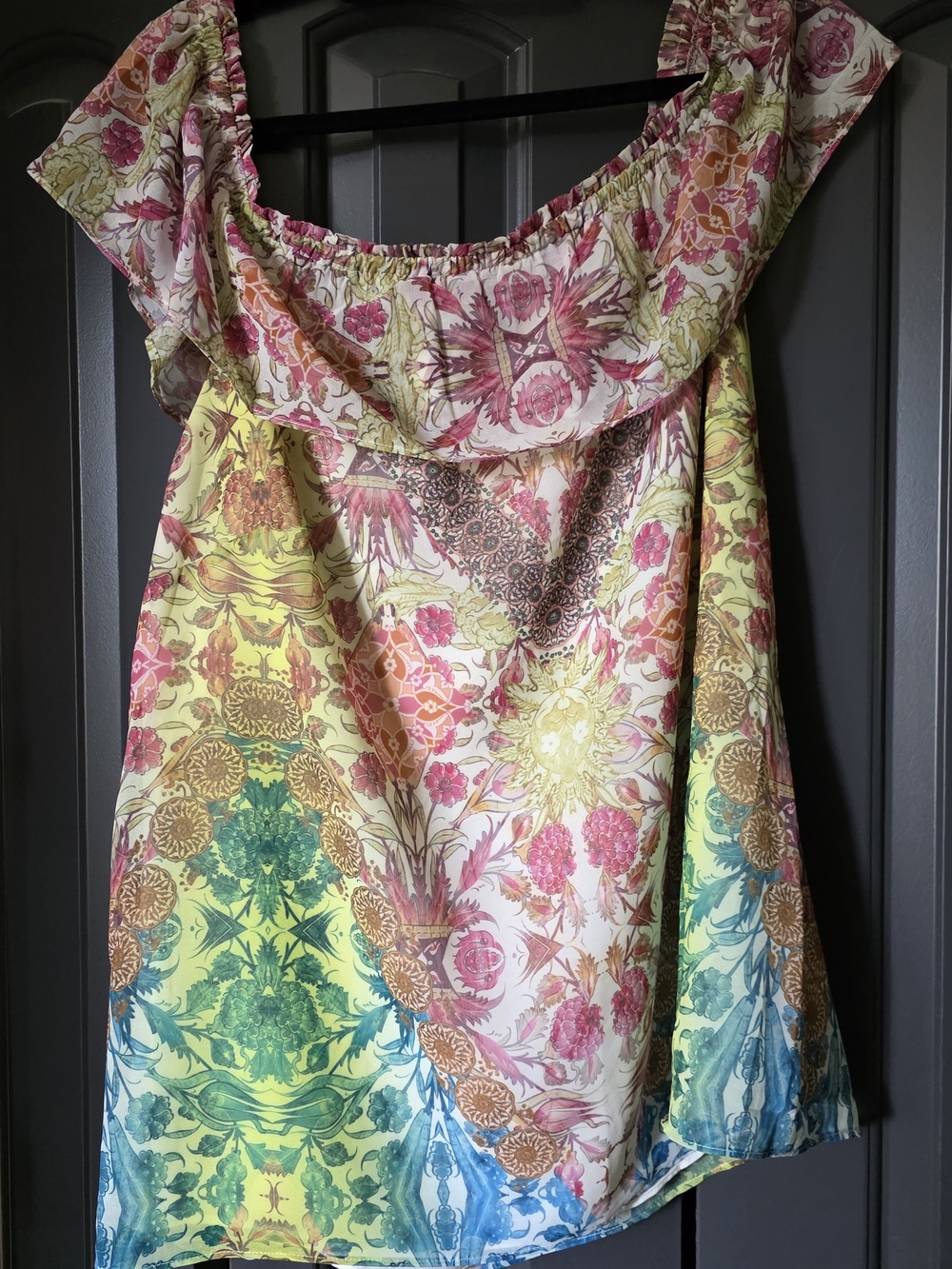 Floral Off-Shoulder Blouse in Multicolor